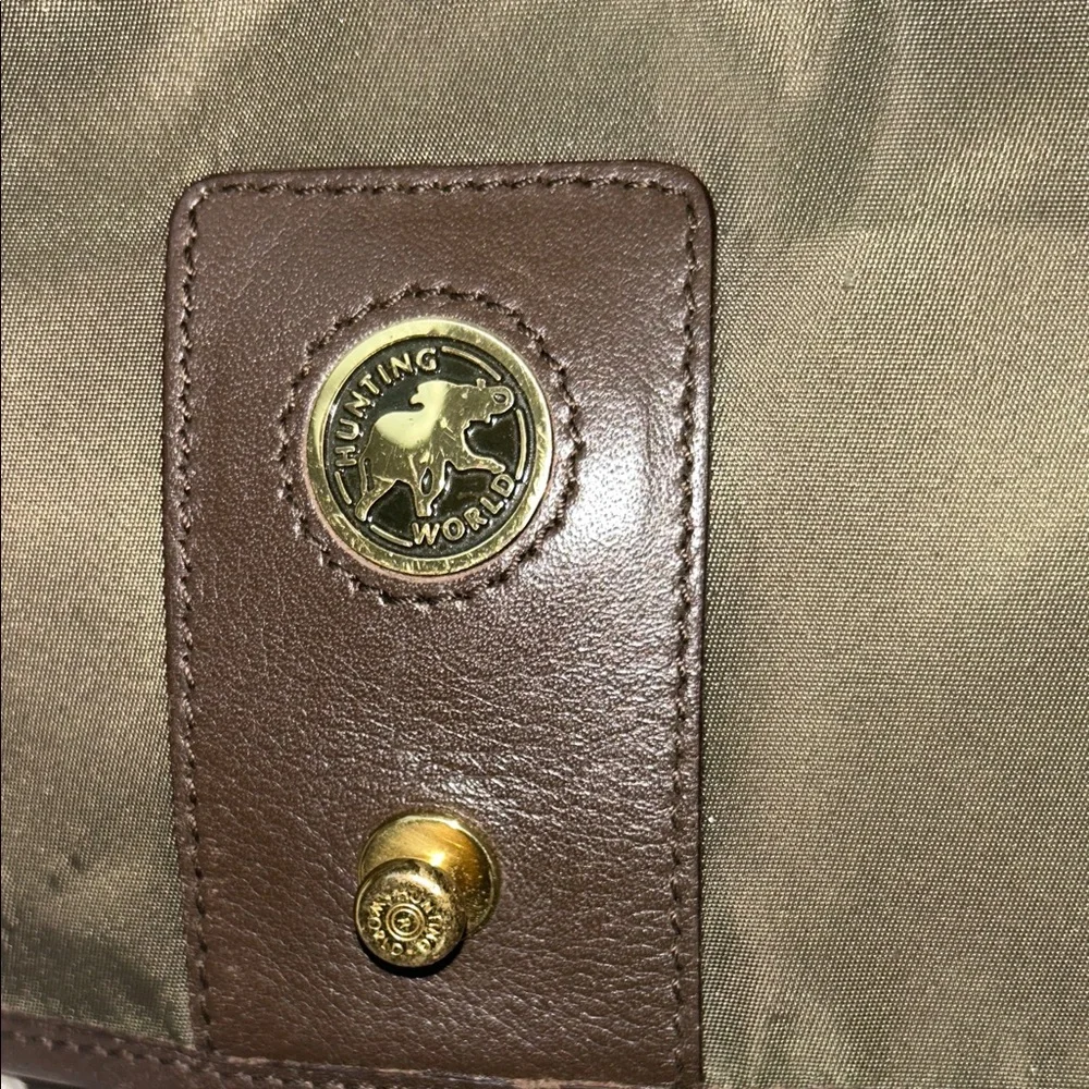 Hunting World authentic hunting